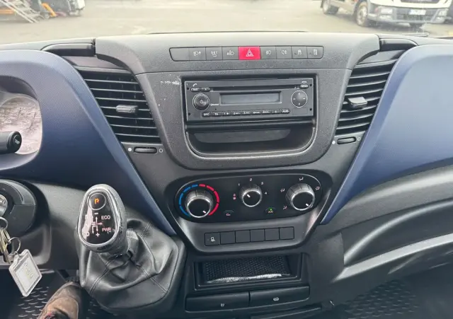 IVECO DAILY 35C18 50C15 50C17 35C14 35C15 35C17 35C18 70C17 72C15 70C18 