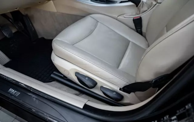 BMW Seria 3 320i Touring