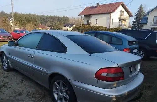 VOLVO C70 