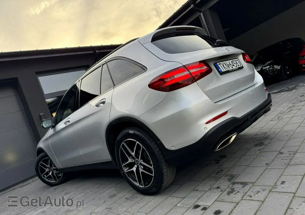 MERCEDES-BENZ GLC 