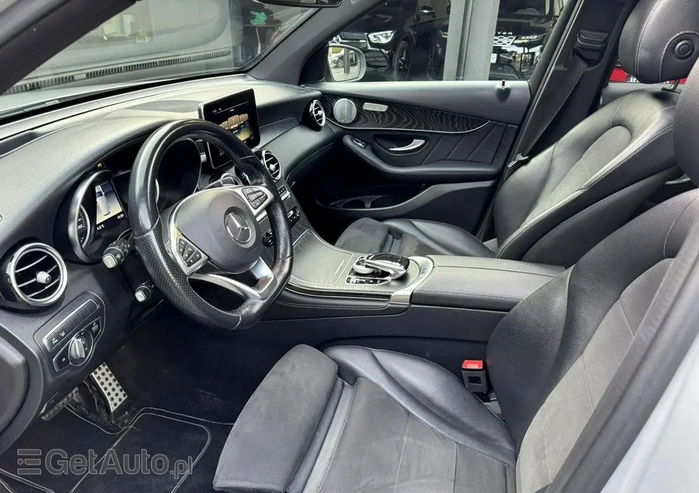 MERCEDES-BENZ GLC 