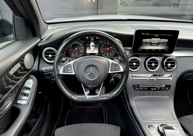 MERCEDES-BENZ GLC 