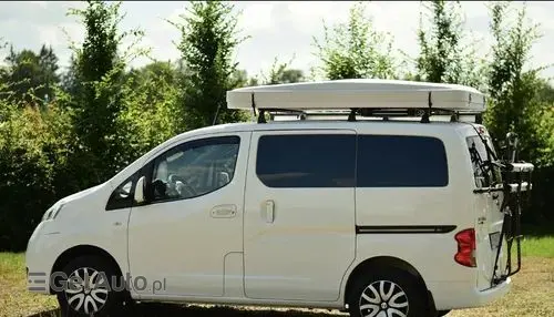 NISSAN NV200 
