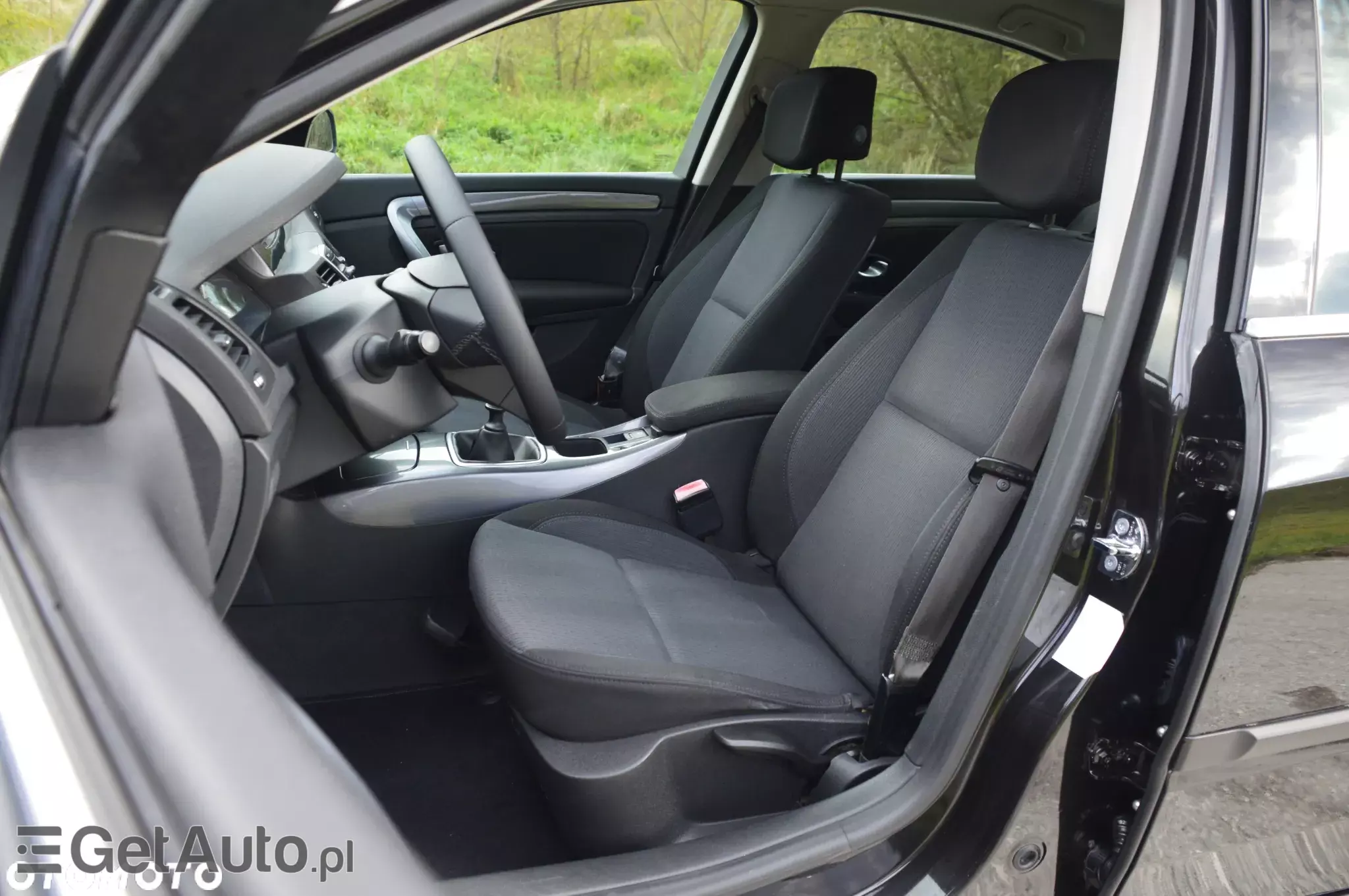 RENAULT Laguna Authentique 110