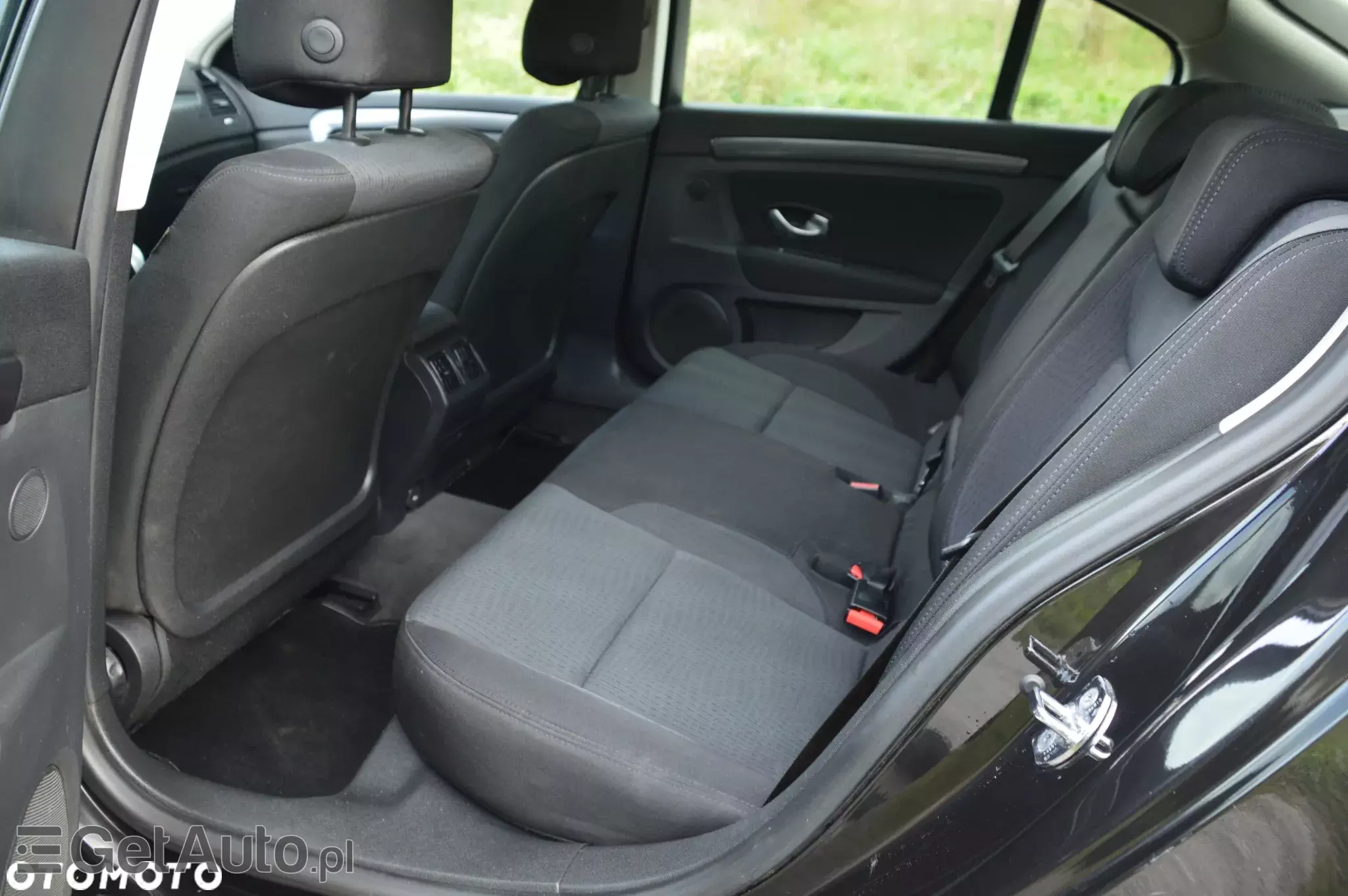 RENAULT Laguna Authentique 110