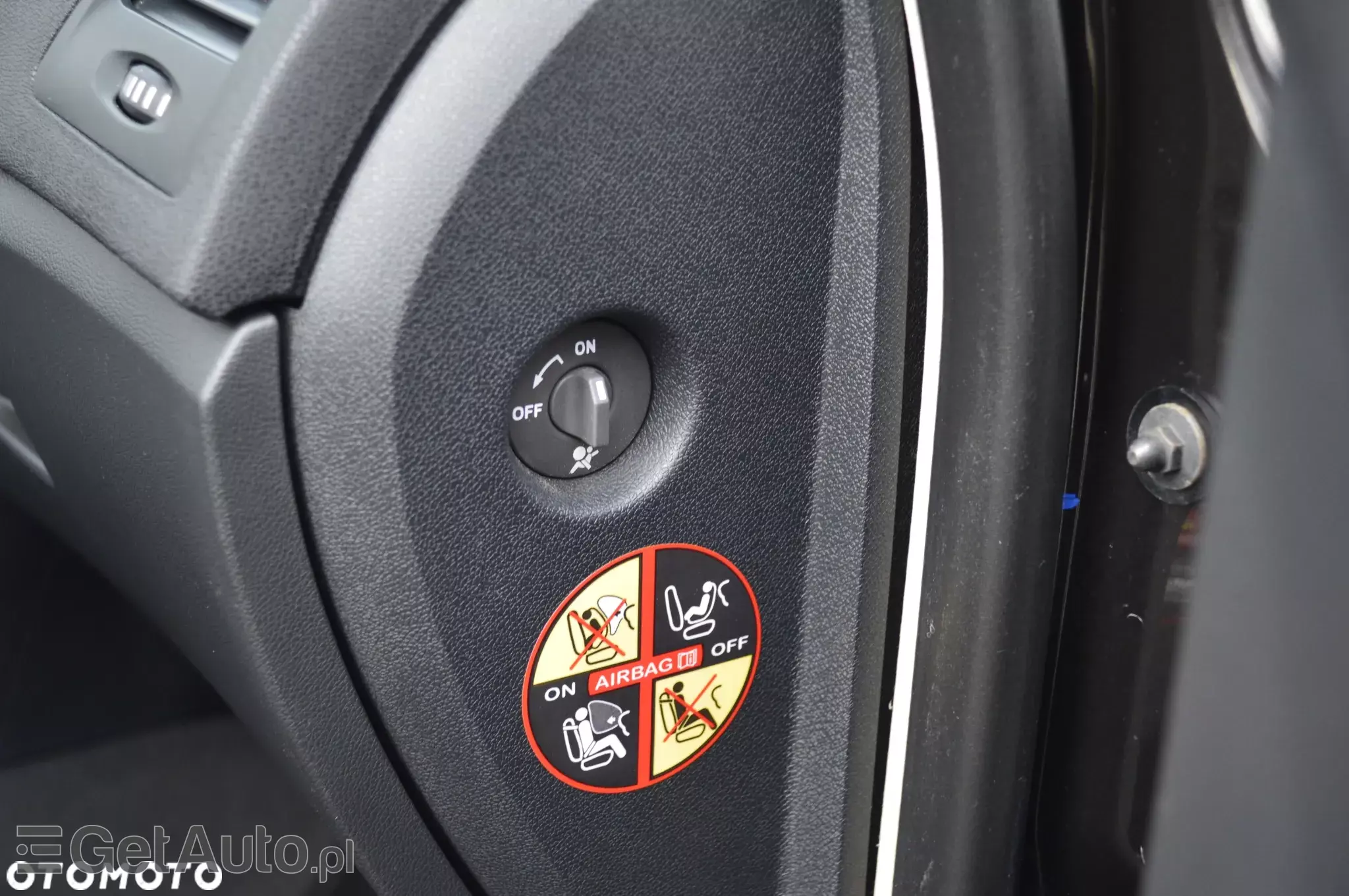 RENAULT Laguna Authentique 110