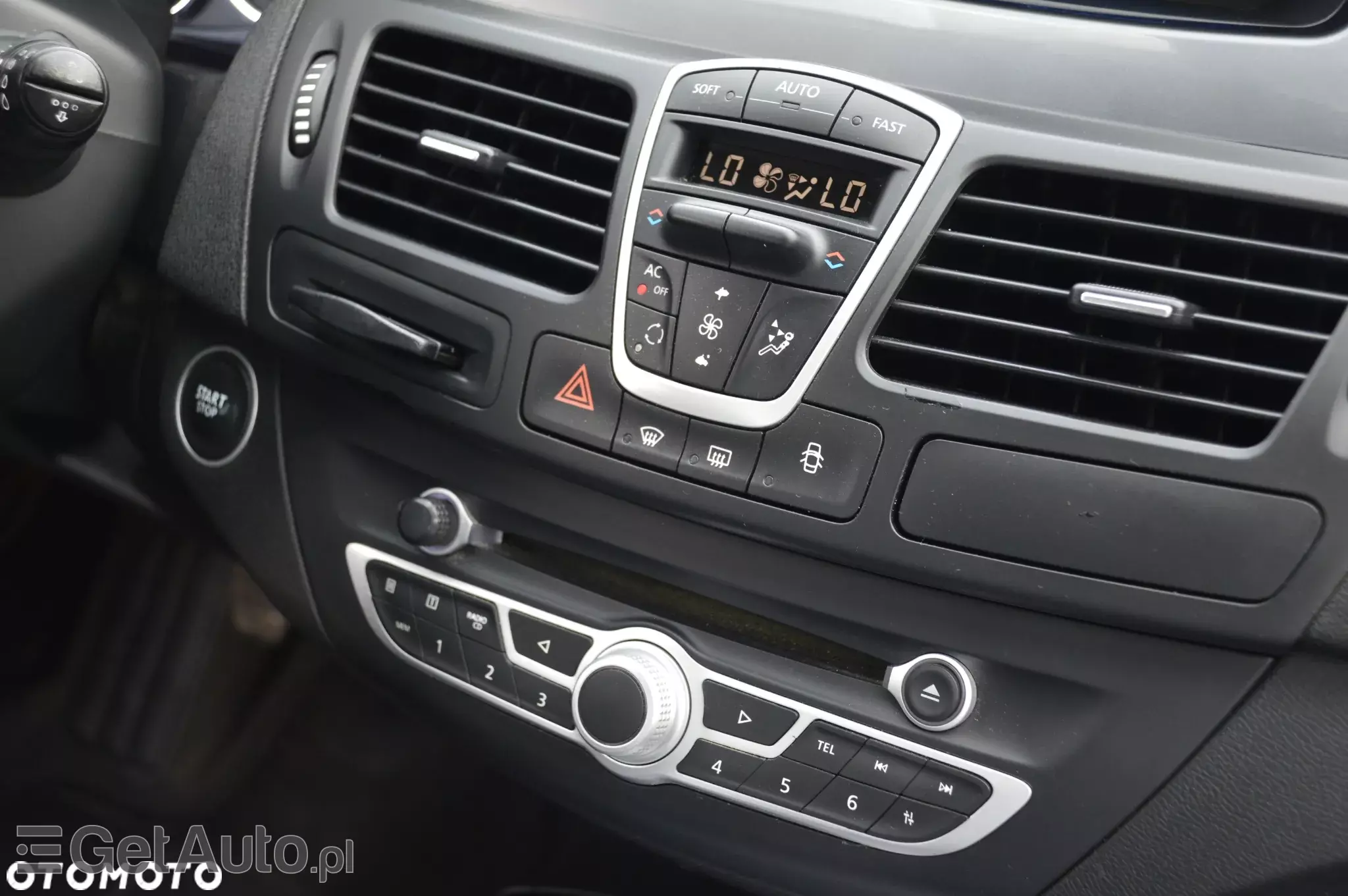 RENAULT Laguna Authentique 110