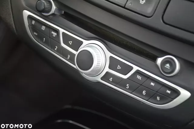 RENAULT Laguna Authentique 110