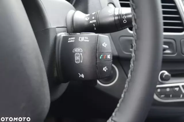 RENAULT Laguna Authentique 110