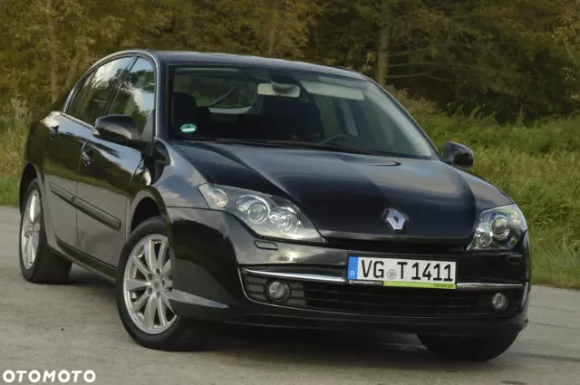 RENAULT Laguna Authentique 110