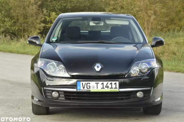 RENAULT Laguna Authentique 110