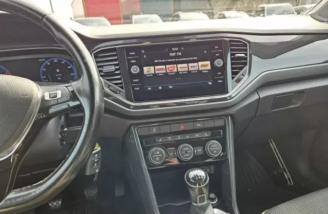 VOLKSWAGEN T-roc 