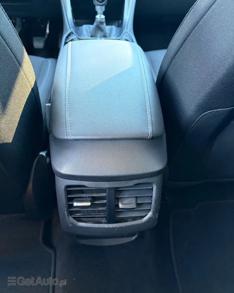 FORD Mondeo SW 1.5 EcoBoost Gold Edition