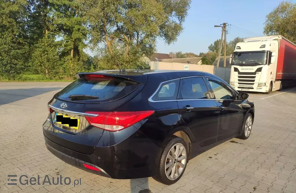 HYUNDAI I40 