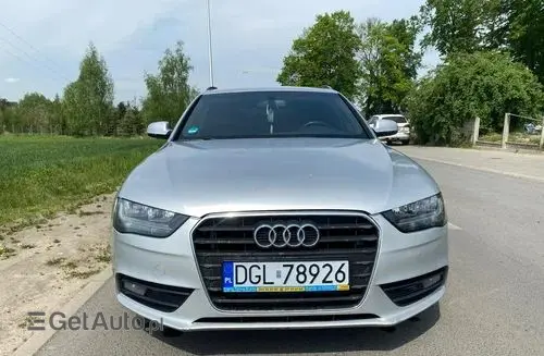 AUDI A4 