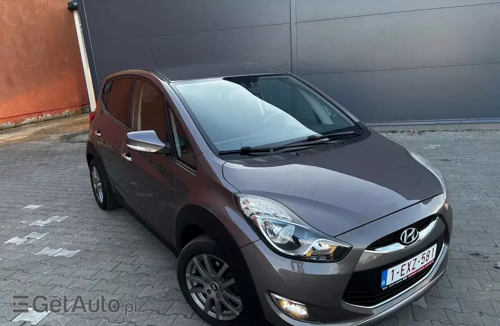 HYUNDAI Ix20 
