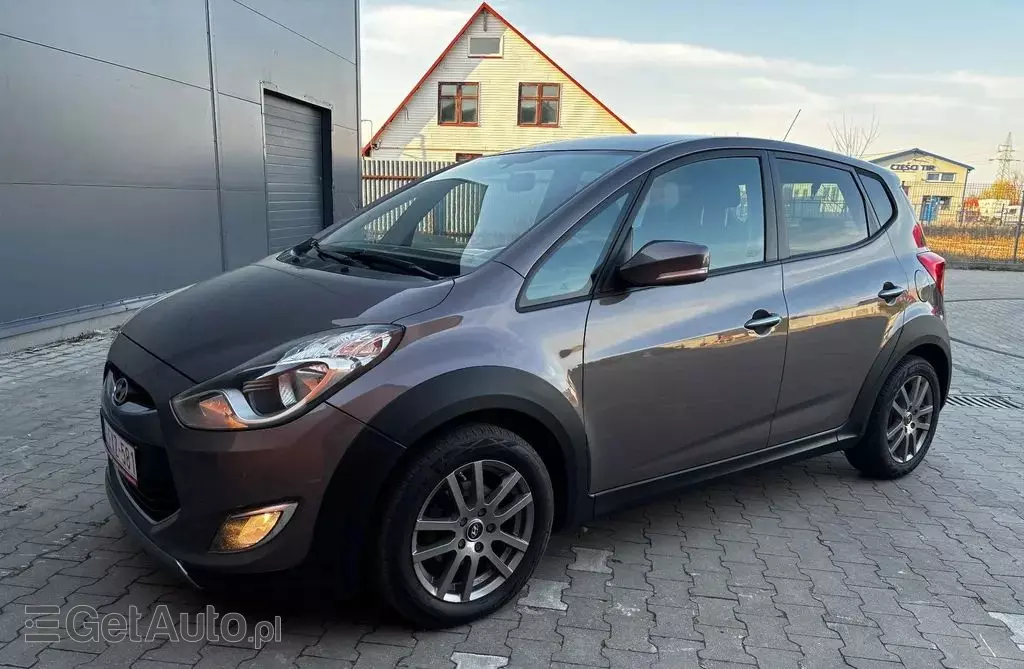 HYUNDAI Ix20 
