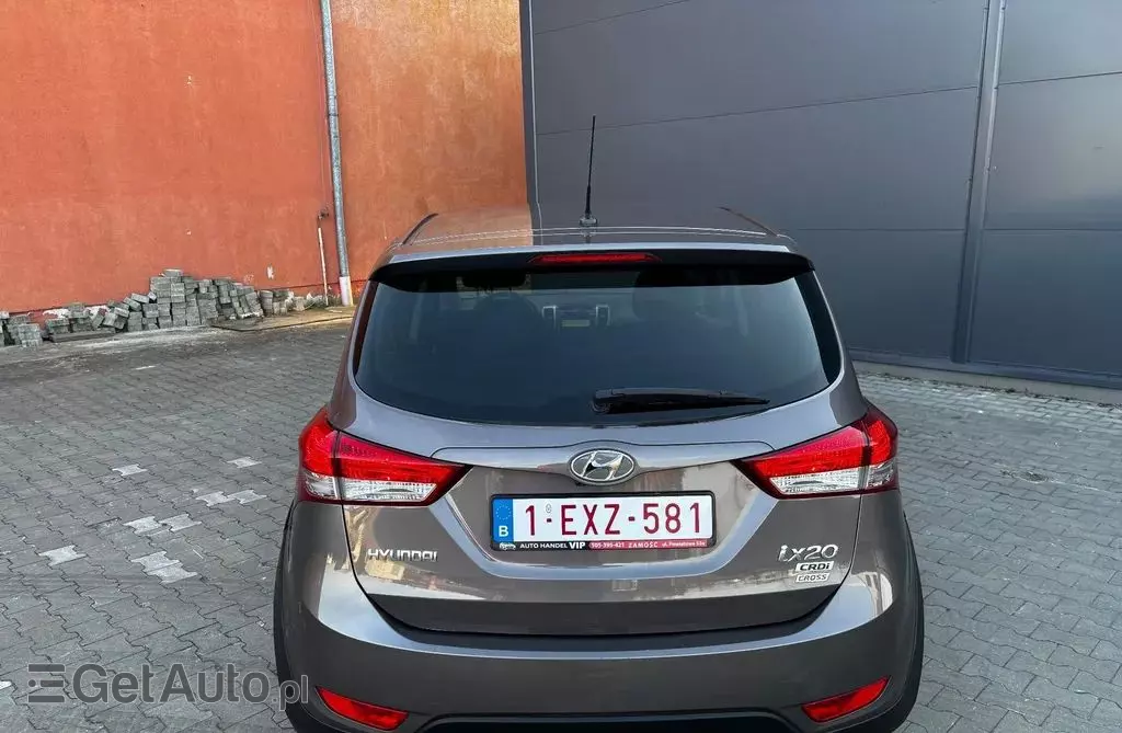 HYUNDAI Ix20 