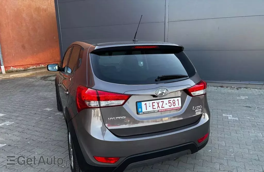 HYUNDAI Ix20 
