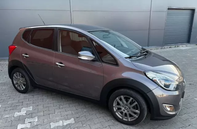 HYUNDAI Ix20 