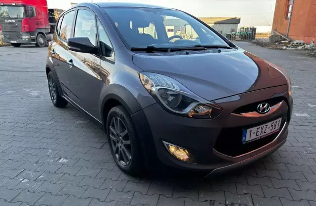 HYUNDAI Ix20 