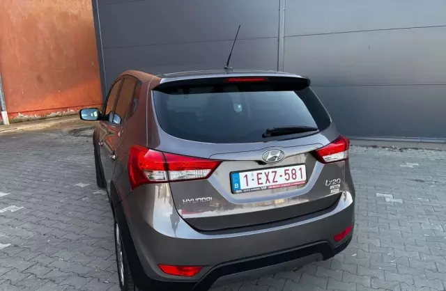 HYUNDAI Ix20 