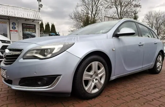 OPEL Insignia 