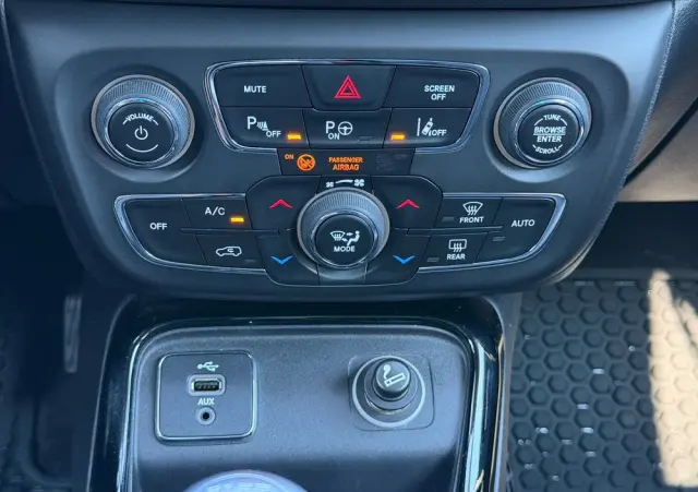 JEEP Compass 1.4 TMair Night Eagle FWD S&S