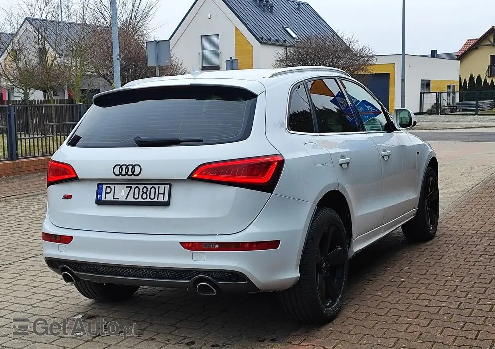 AUDI Q5 3.0 TDI (clean diesel) quattro S tronic