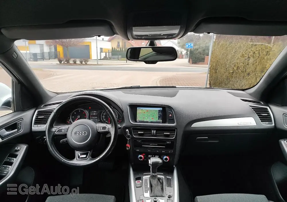 AUDI Q5 3.0 TDI (clean diesel) quattro S tronic