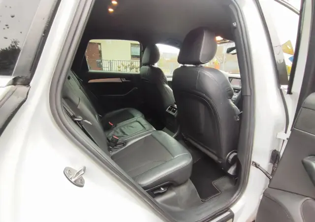 AUDI Q5 3.0 TDI (clean diesel) quattro S tronic