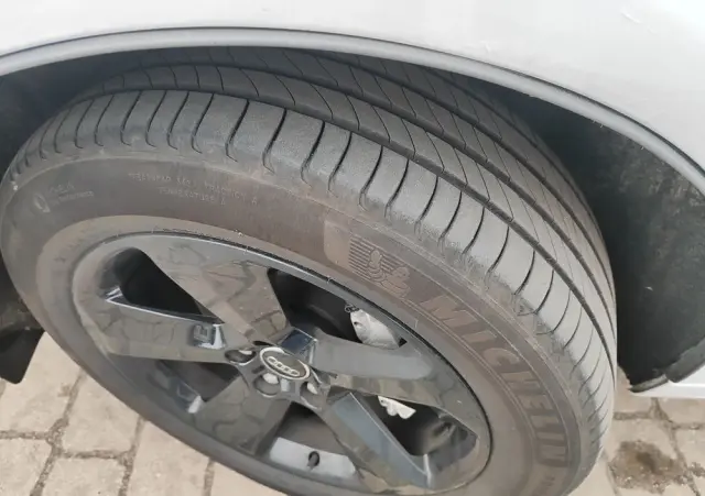 AUDI Q5 3.0 TDI (clean diesel) quattro S tronic