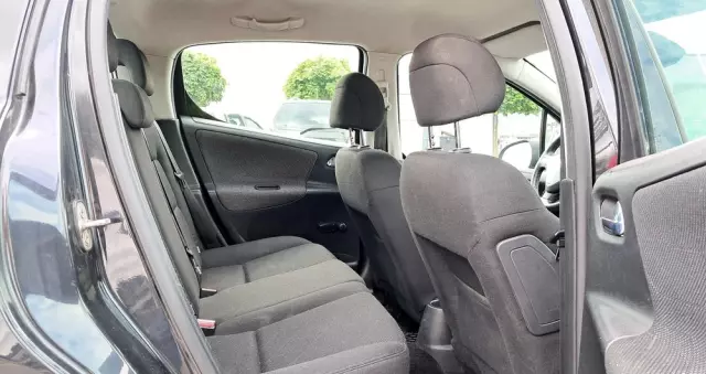 PEUGEOT 207 1.4 16V Trendy