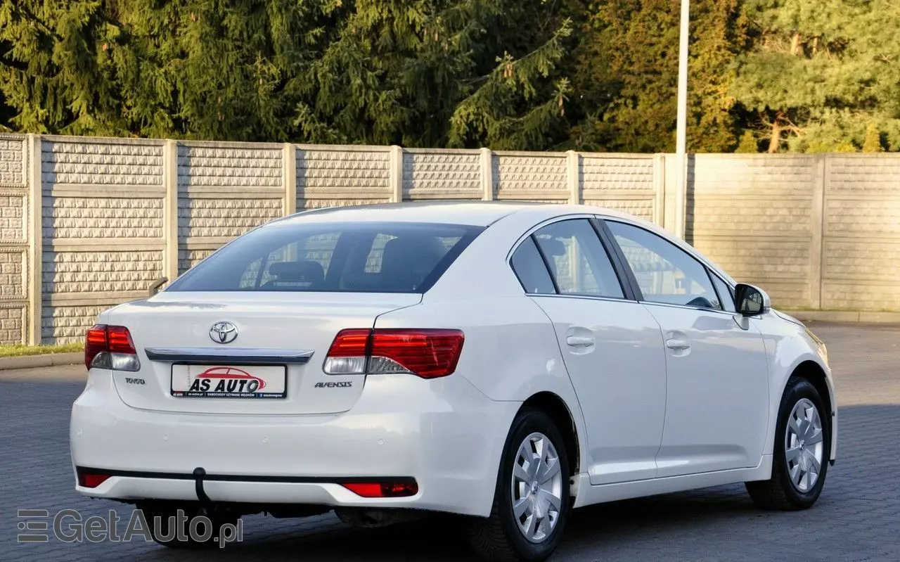 TOYOTA Avensis 2.0 Multidrive S Executive