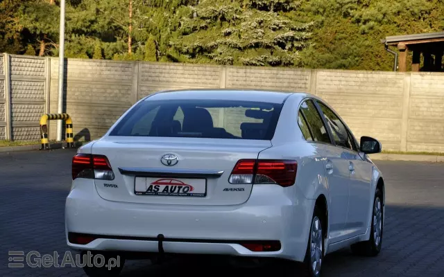 TOYOTA Avensis 2.0 Multidrive S Executive