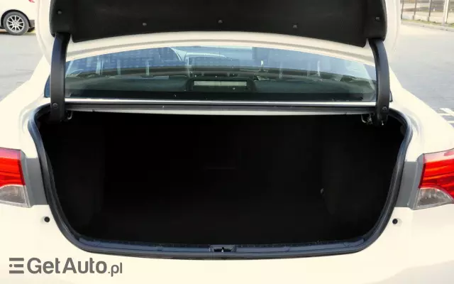 TOYOTA Avensis 2.0 Multidrive S Executive