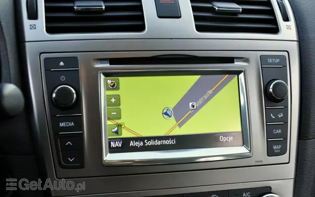 TOYOTA Avensis 2.0 Multidrive S Executive