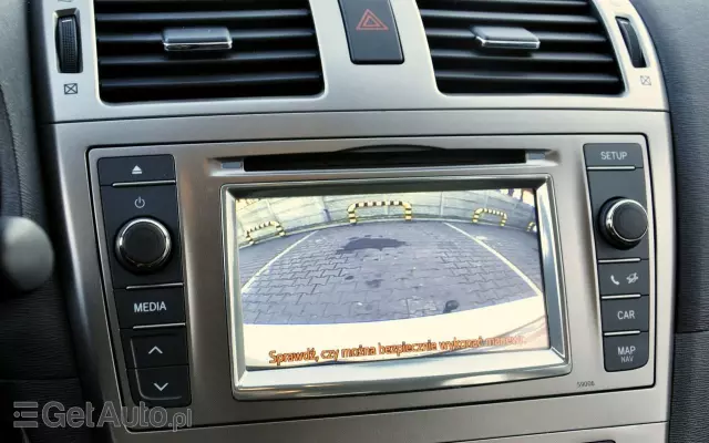 TOYOTA Avensis 2.0 Multidrive S Executive