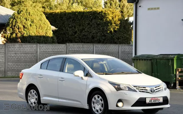 TOYOTA Avensis 2.0 Multidrive S Executive