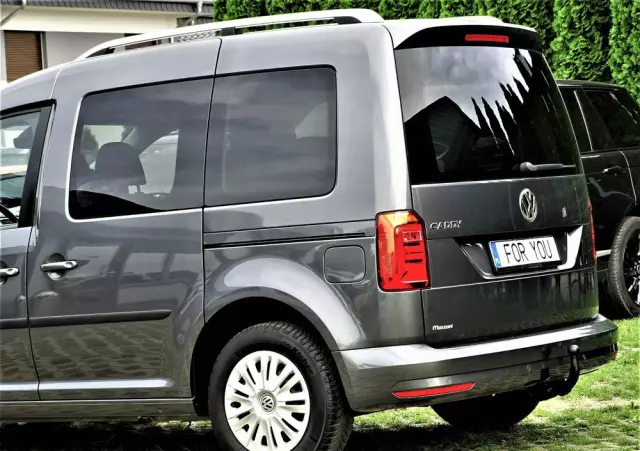 VOLKSWAGEN Caddy 1.0 TSI Comfortline