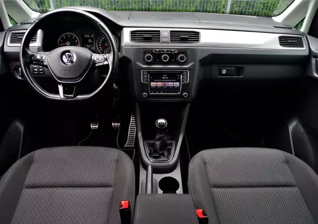 VOLKSWAGEN Caddy 1.0 TSI Comfortline