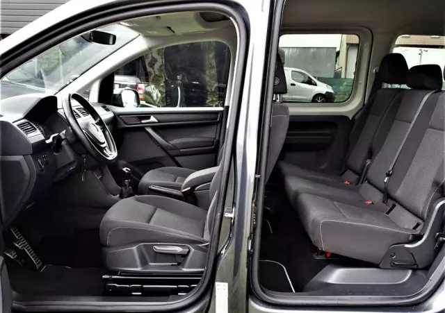 VOLKSWAGEN Caddy 1.0 TSI Comfortline