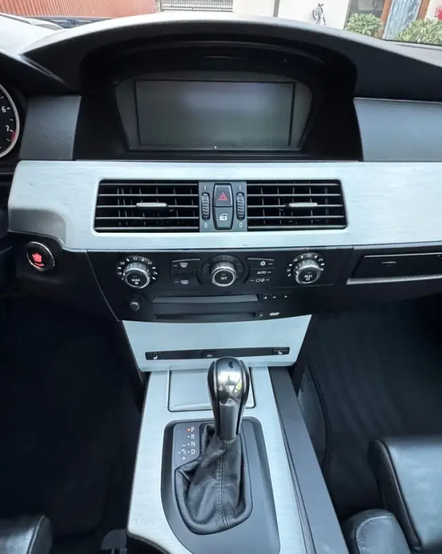 BMW Seria 5 530i