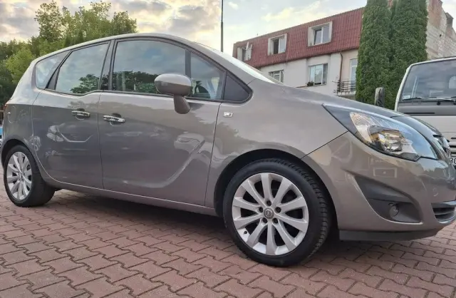 OPEL Meriva 