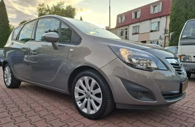 OPEL Meriva 