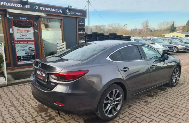 MAZDA 6 
