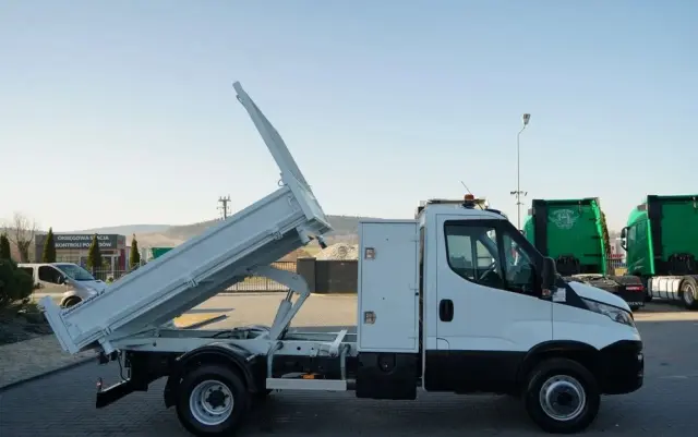 IVECO DAILY 70-180 / WYWROTKA TYLNOZSYPOWA 2,8 M / DMC: 7,0 T / BLIŹNIAK / BLOKADA MOSTU 