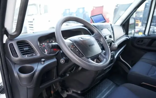 IVECO DAILY 70-180 / WYWROTKA TYLNOZSYPOWA 2,8 M / DMC: 7,0 T / BLIŹNIAK / BLOKADA MOSTU 