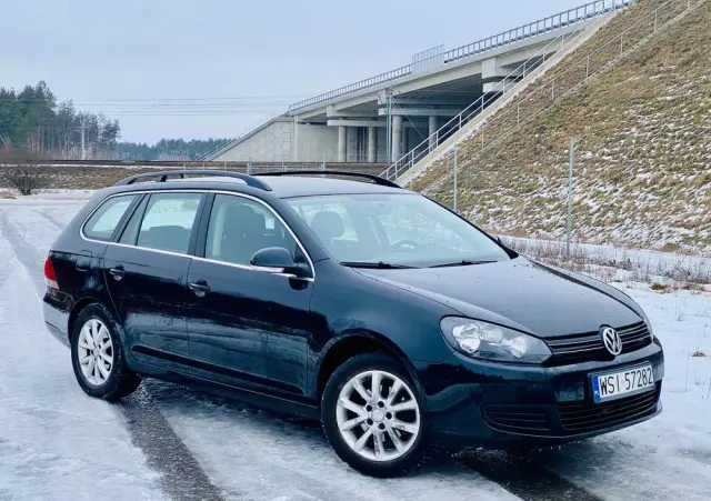 VOLKSWAGEN Golf 1.2 TSI BlueMotion Technology Comfortline