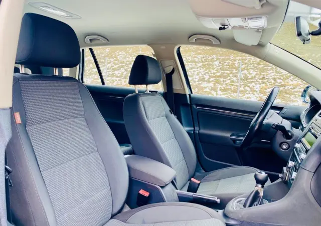 VOLKSWAGEN Golf 1.2 TSI BlueMotion Technology Comfortline